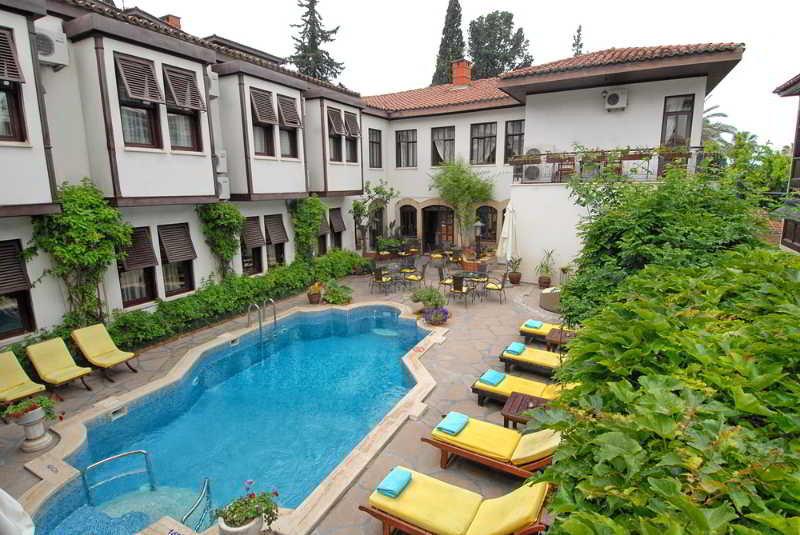 Hotel Aspen Kaleiçi 4*